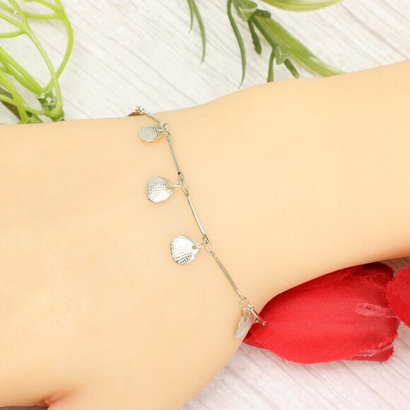 "Trendy Handmade Bracelet – A Thoughtful Gift for Girls & Women | UNVRC1116 - Picture 5 of 10